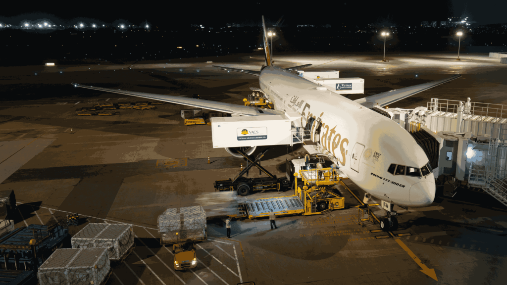 Airport Transfers from Twickenham to Hampton