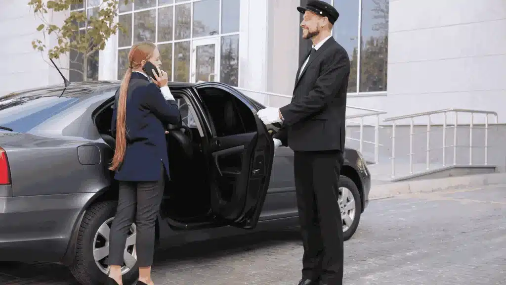 24/7 Availability of Premier Minicabs