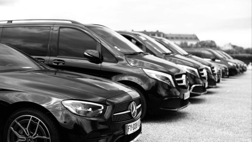 Modern and Luxury Vehicle Fleet of Premier Minicabs In taxis Kingston KT1