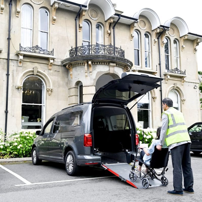 Minicabs with Child Seats